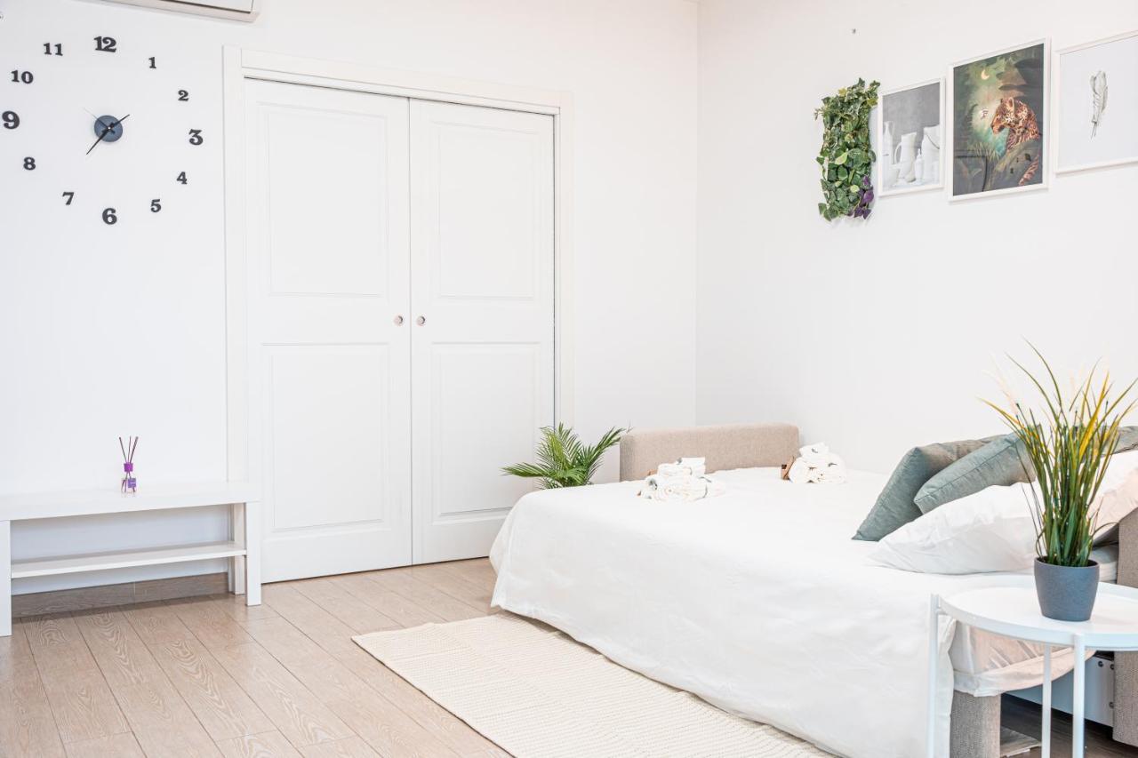Apulialux - Elegant Apartment Con Netflix バーリ エクステリア 写真