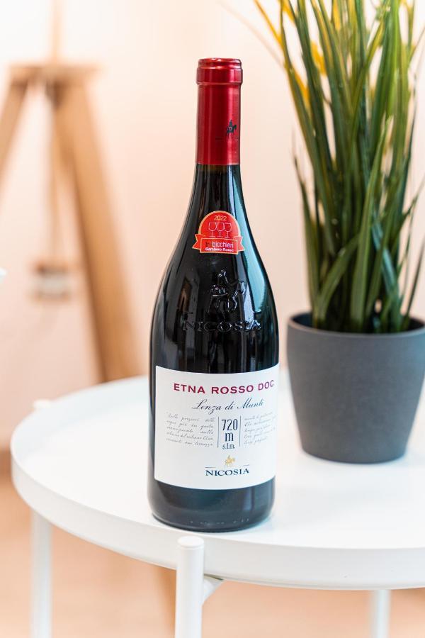Apulialux - Elegant Apartment Con Netflix バーリ エクステリア 写真