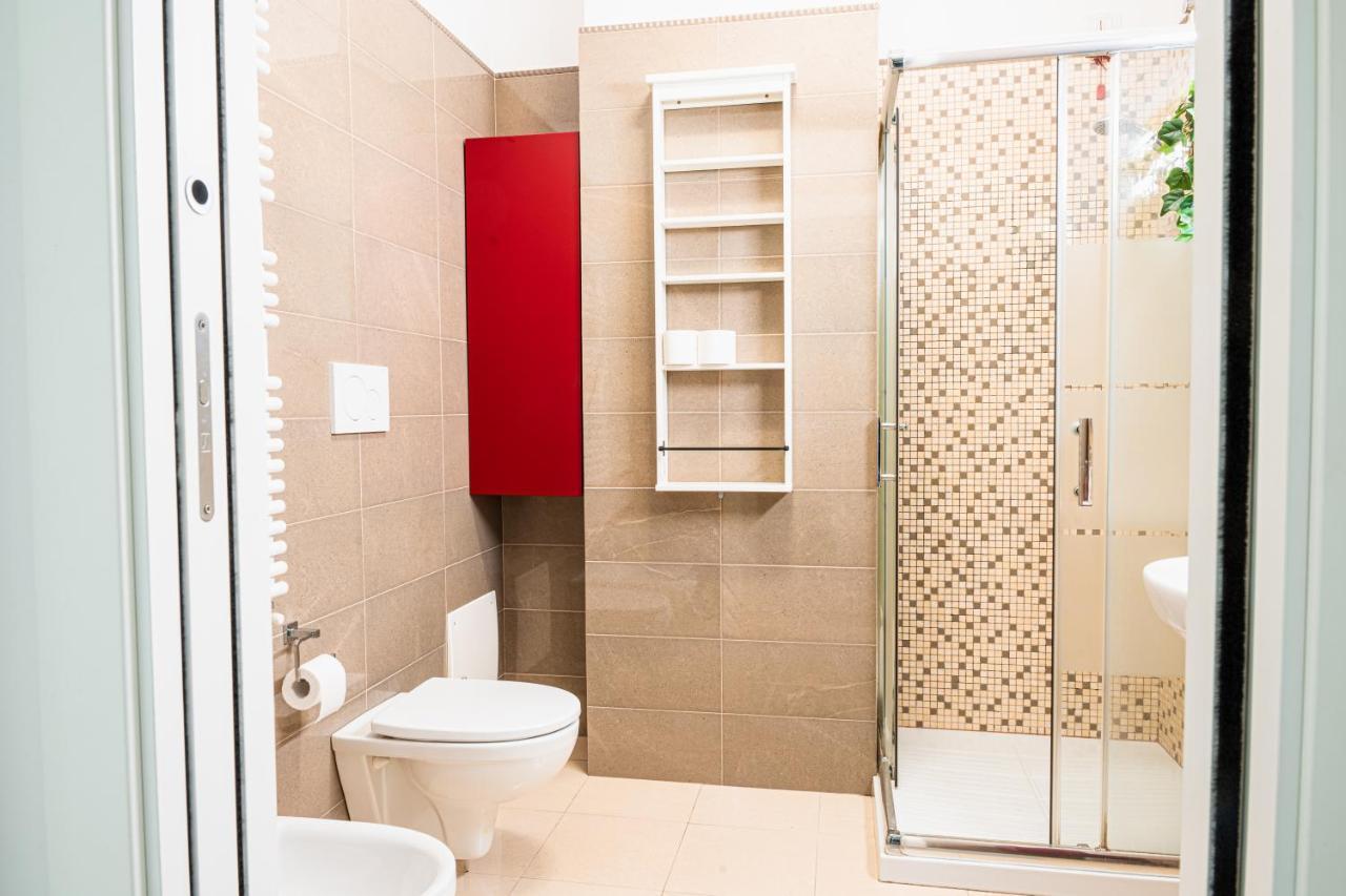 Apulialux - Elegant Apartment Con Netflix バーリ エクステリア 写真