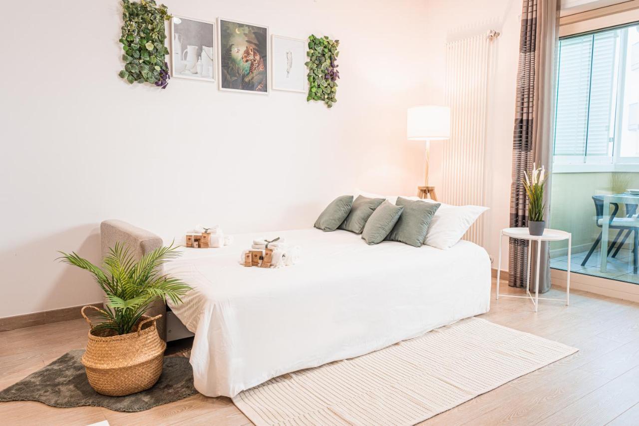 Apulialux - Elegant Apartment Con Netflix バーリ エクステリア 写真